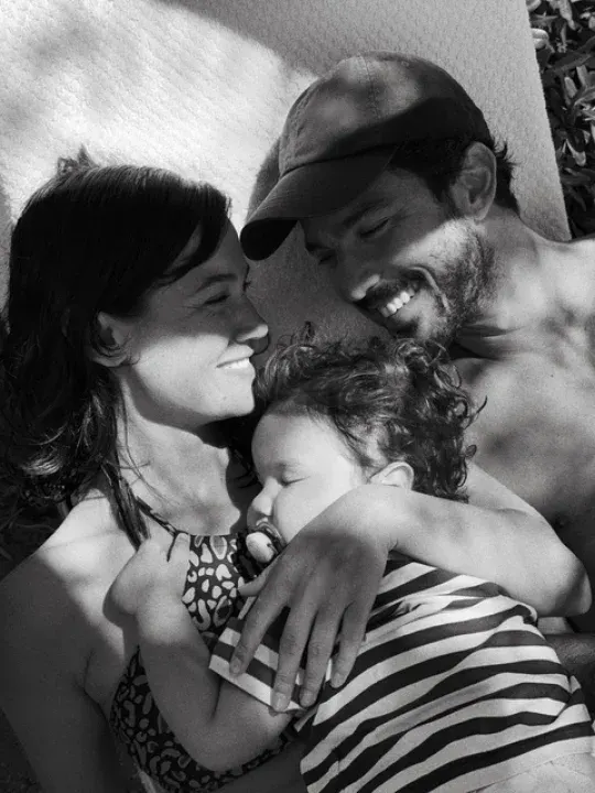 Pınar Deniz ve Kaan Yıldırım'dan Aile Tatili Paylaşımı! Oğulları Fikret Hakan İlgi Odağı Oldu
