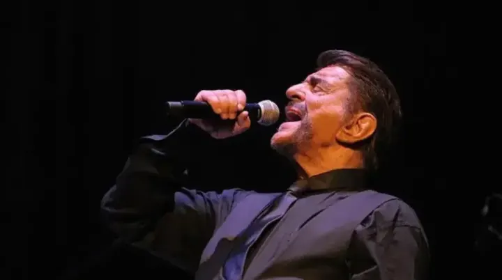Türk Pop Müziğinin Usta İsmi Alpay 91 Yaşında Hayatını Kaybetti