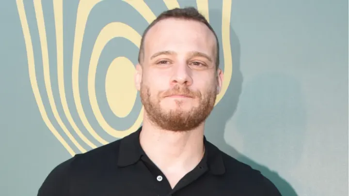 KEREM BÜRSİN: YAŞLANMA KAYGIM YOK
