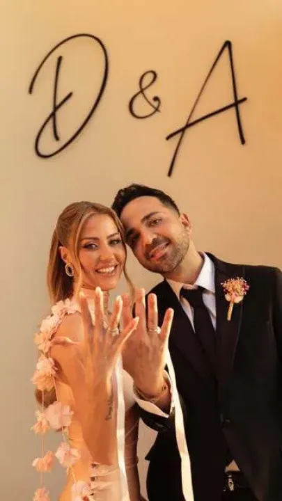 Derya Uluğ ve Asil Gök Nişanlandı: Ünlü Çift Evlilik Yolunda İlk Adımı Attı