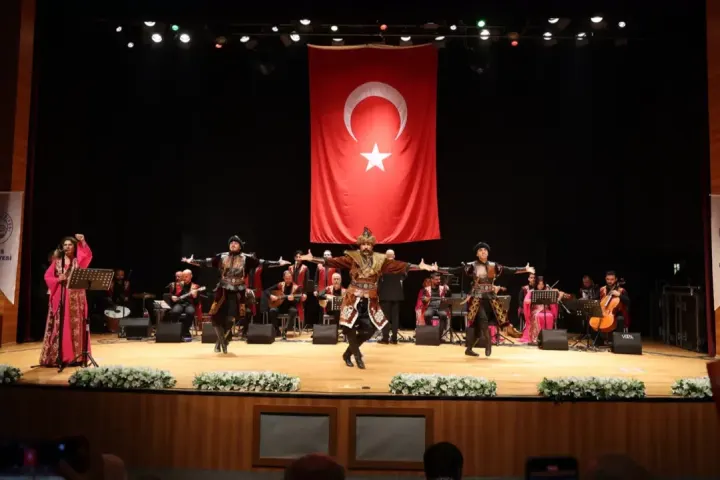 Talas Türk Dünyası Şair ve Yazarlar Buluşması Başlıyor