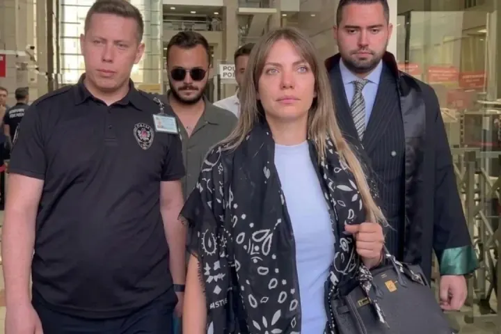 Eda Ece Soruşturma Kapsamında İfade Verdi: "Haddimi Aştım" Diyerek Özür Diledi
