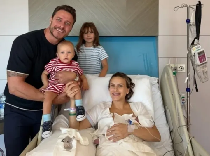 Burak Çelik ile Ece Bayrak İkinci Kez Anne Baba Oldu: Kızları Dünyaya Geldi
