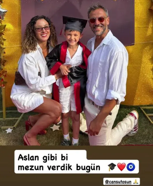 Cansu Tosun ve Erkan Kolçak Köstendil, Oğulları Marsel’in Mezuniyetinde Buluştu