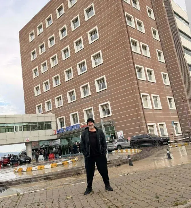 Cem Yılmaz Kalp Krizi Sonrası Kontrole Gitti: Sağlık Durumunu Açıkladı