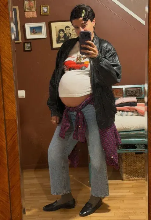 Melike Şahin Anne Oldu! İlk Bebeğini Kucağına Aldı