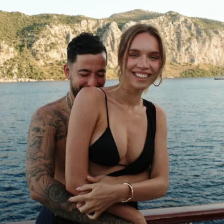 Mahmut Orhan ve Daria Iakubchik Marmaris Tatilinde Objektiflere Yansıdı