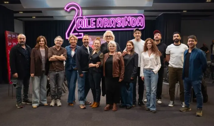 ‘2 Aile Arasında’ Filminin Vizyon Tarihi Açıklandı