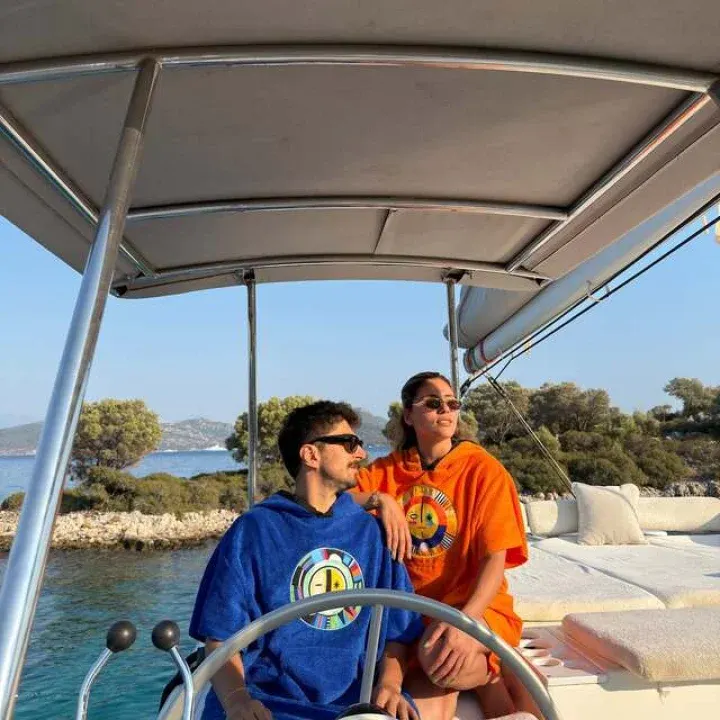 Sıla Türkoğlu ile Ata Ayyıldız’dan Nişan Sonrası Romantik Tatil