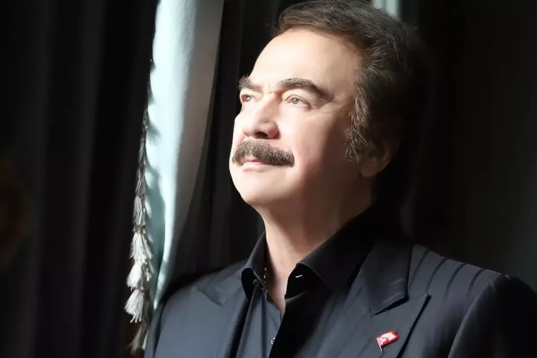 Orhan Gencebay’ın Hayatı Film Oluyor: Gençliğini Oynayacak İsim Aranıyor