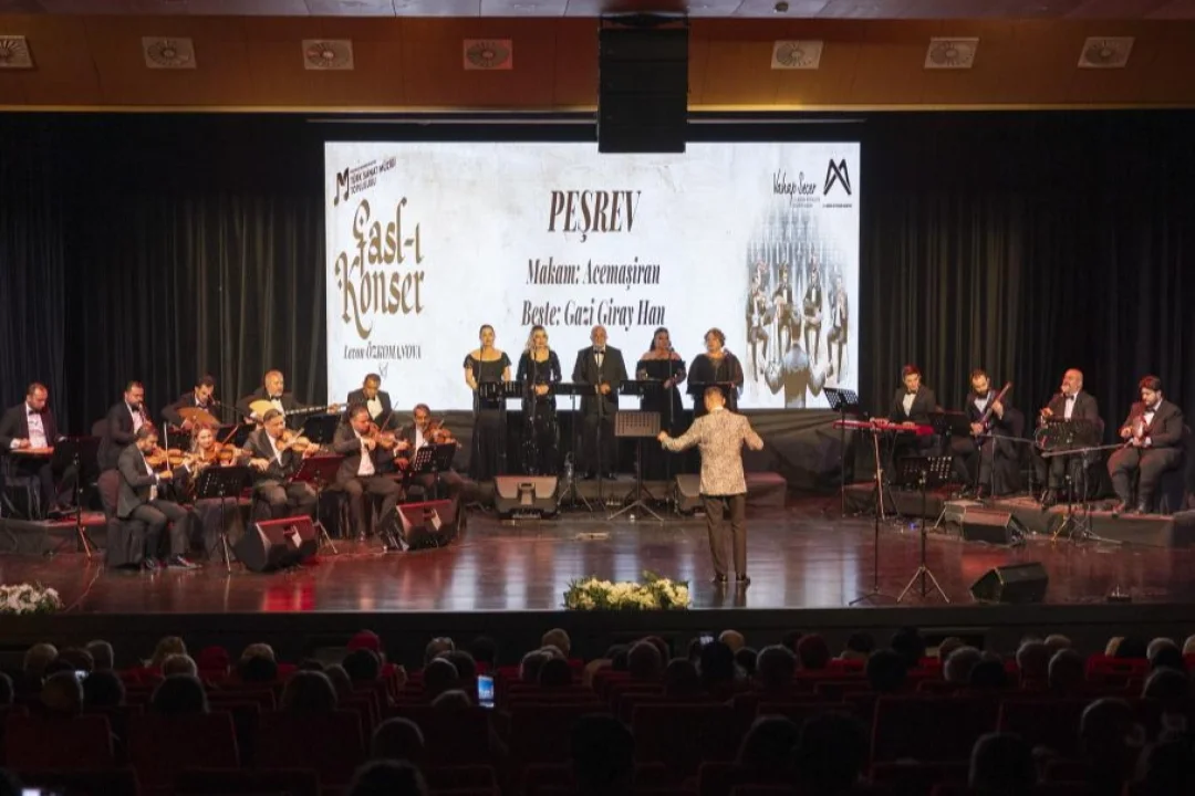 Mersin'de unutulmaz bir Türk Sanat Müziği konseri düzenlendi.