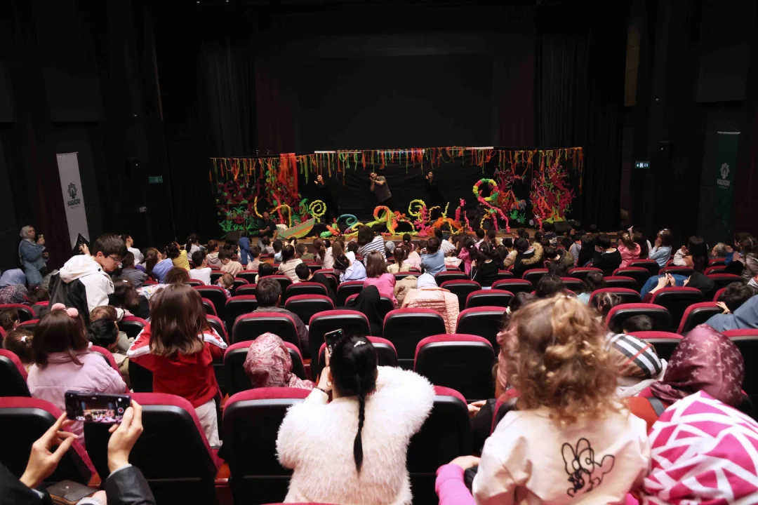 Karatay'da Çocuklar İçin Tiyatro Etkinlikleri Devam Ediyor