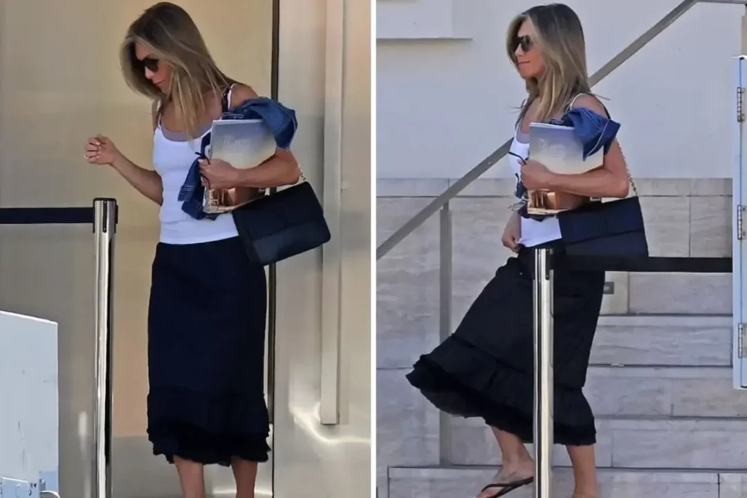 320 Milyon Dolarlık Serveti Olan Jennifer Aniston, 40 Dolarlık Terlik Tercihiyle Dikkat Çekti