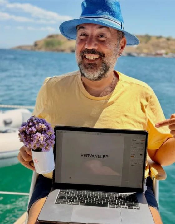 Ata Demirer Yeni Filmini Duyurdu: ‘Pervaneler’ İçin Geri Sayım Başladı