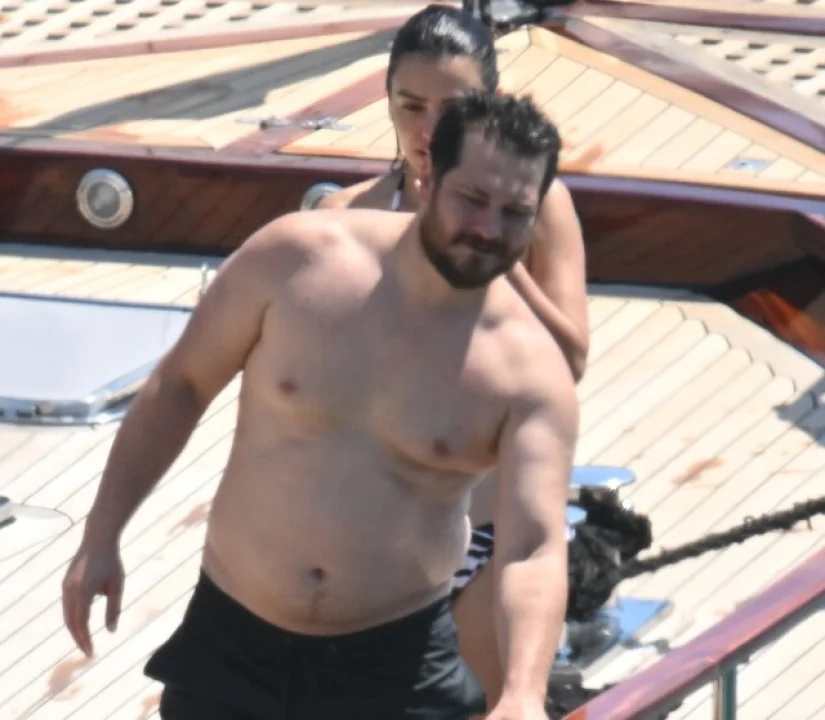 Çağatay Ulusoy ile Aslıhan Malbora Bodrum Tatilinde Görüntülendi