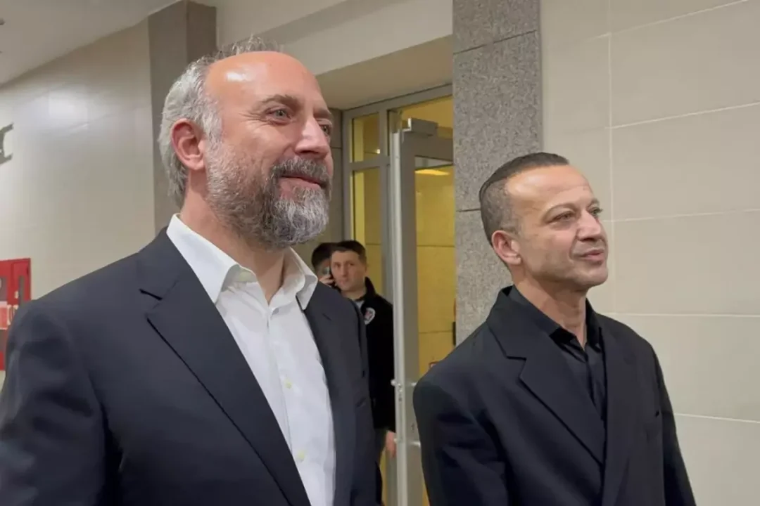 Halit Ergenç ve Rıza Kocaoğlu'na 'yalan tanıklık' cezasının gerekçesi açıklandı