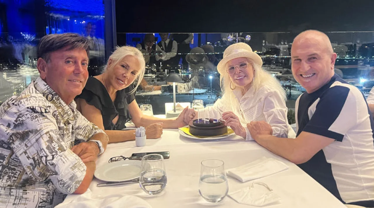 Gönül Yazar 89. Yaşını Kutladı: “Yeni Yaşımda Belki Koca da Olur”