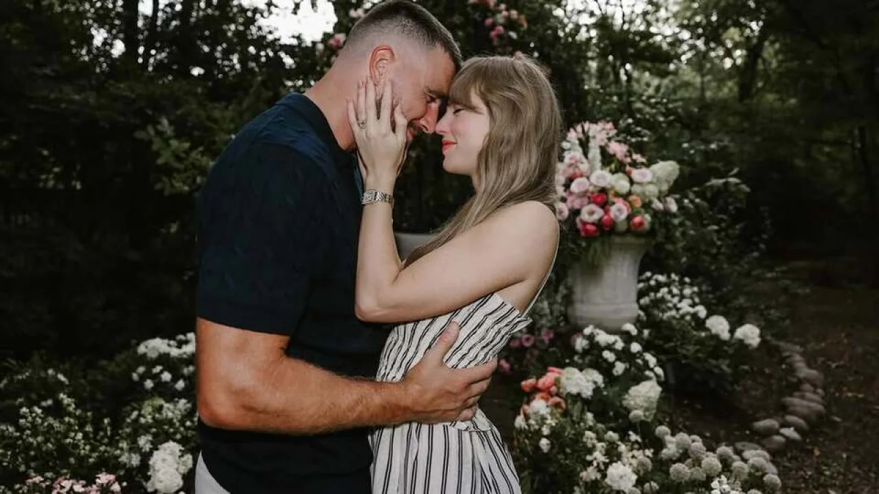 Taylor Swift, Travis Kelce’den Evlilik Teklifi Aldı