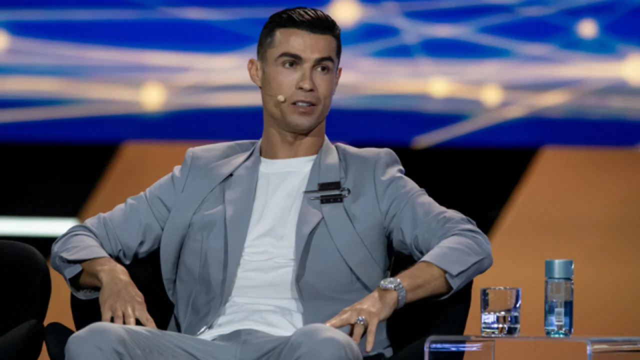 Cristiano Ronaldo: “Donald Trump Dünya Barışını Sağlayabilecek Güce Sahip”